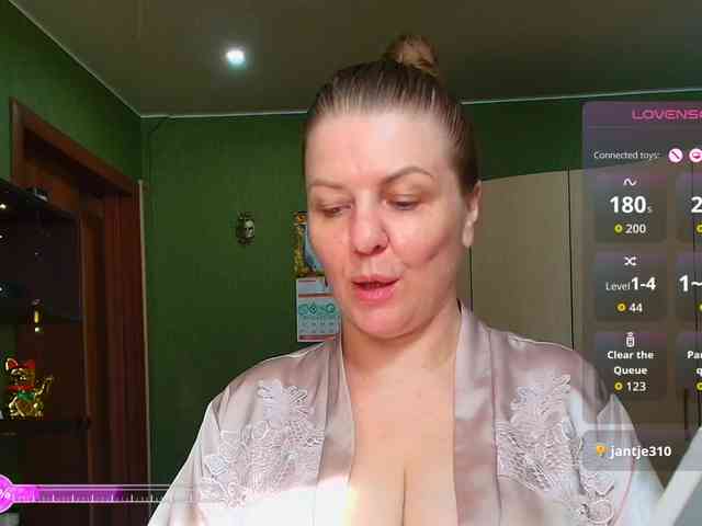 Veronika_Gold webcam