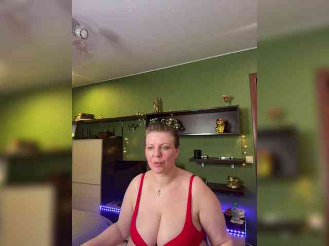 Veronika_Gold webcam