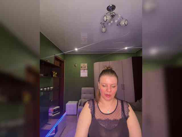 Veronika_Gold webcam