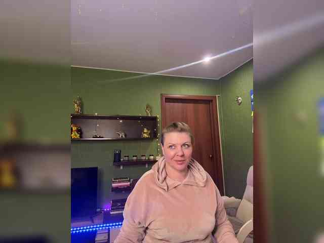 Veronika_Gold webcam