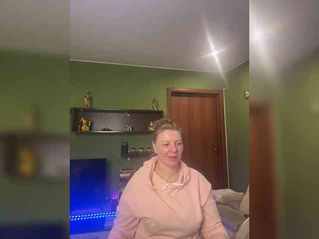 Veronika_Gold webcam