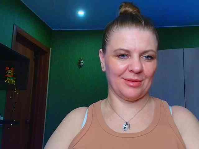 Veronika_Gold webcam