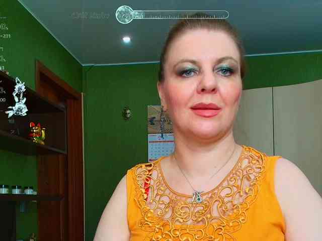 Veronika_Gold webcam