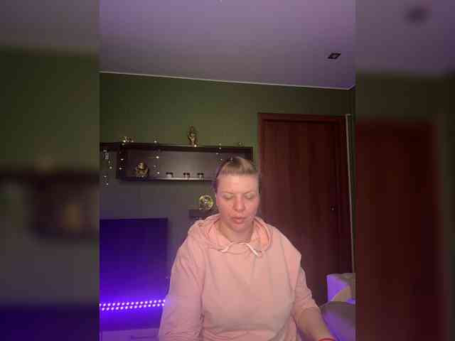 Veronika_Gold webcam