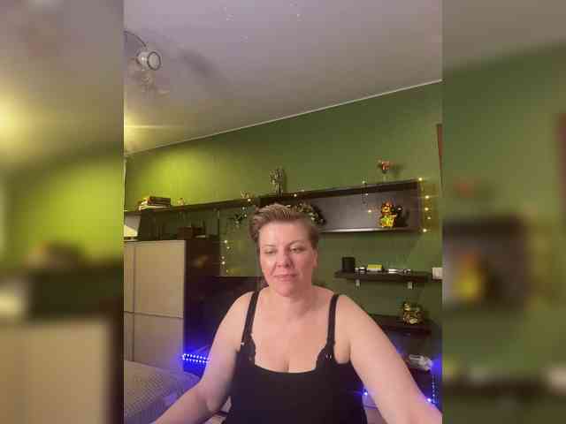 Veronika_Gold webcam