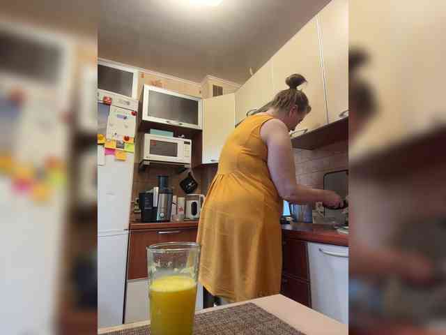 Veronika_Gold webcam