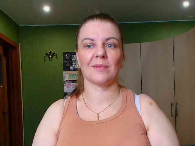 Veronika_Gold webcam