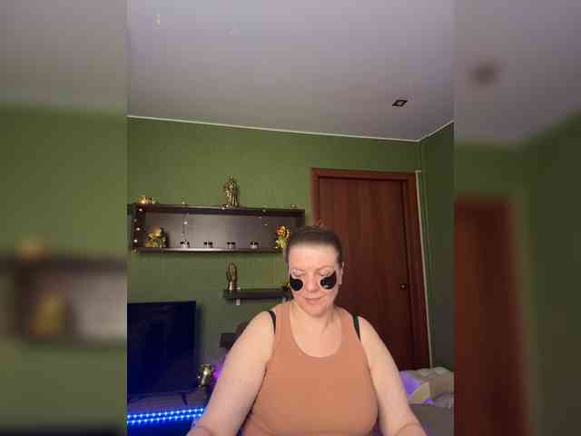 Veronika_Gold webcam