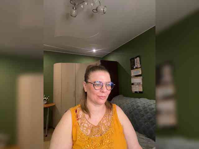 Veronika_Gold webcam