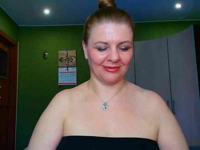 Veronika_Gold webcam