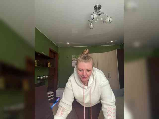 Veronika_Gold webcam