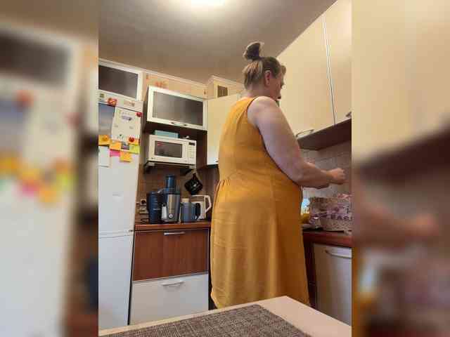Veronika_Gold webcam