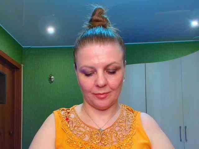 Veronika_Gold webcam