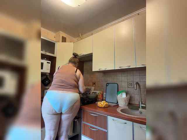 Veronika_Gold webcam