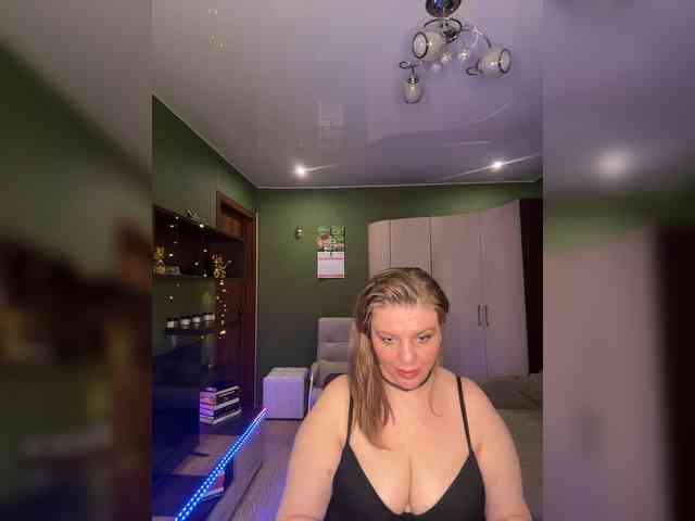 Veronika_Gold webcam