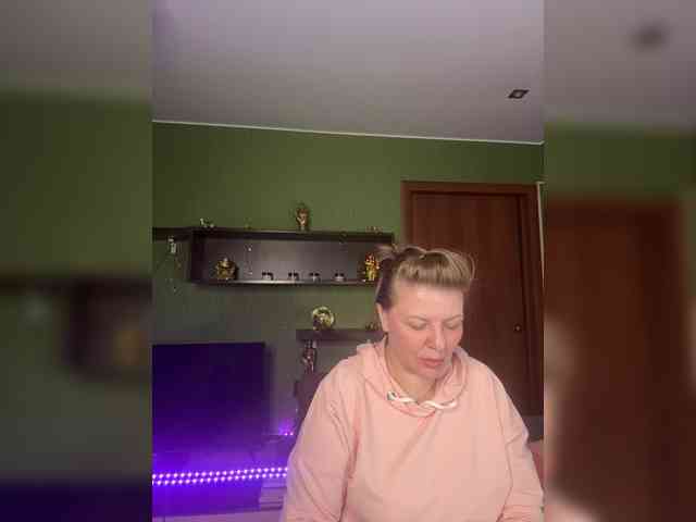 Veronika_Gold webcam