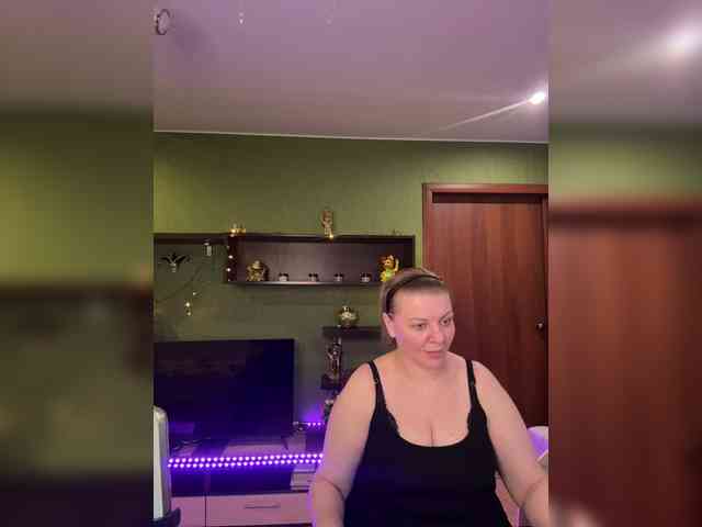 Veronika_Gold webcam
