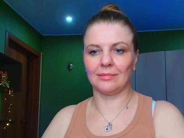 Veronika_Gold webcam