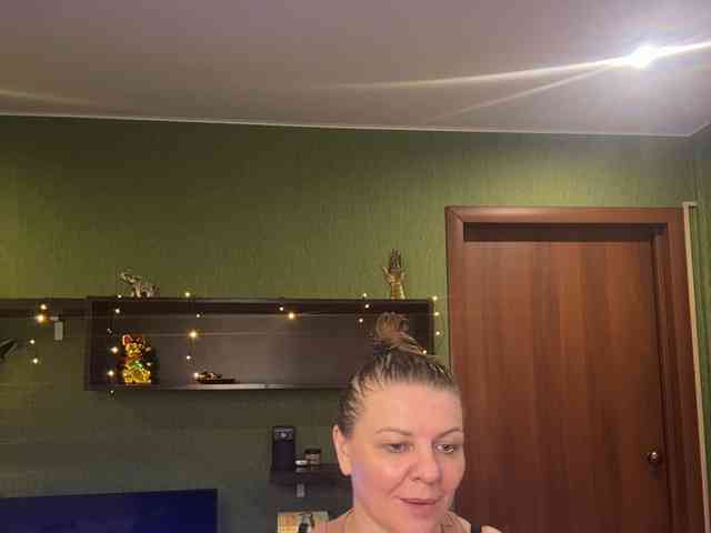 Veronika_Gold webcam