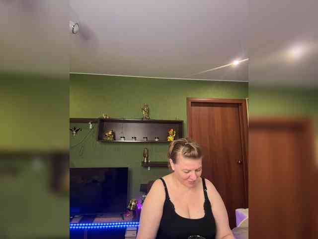 Veronika_Gold webcam