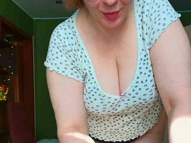 Veronika_Gold webcam