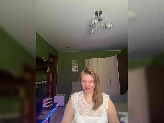 Veronika_Gold webcam