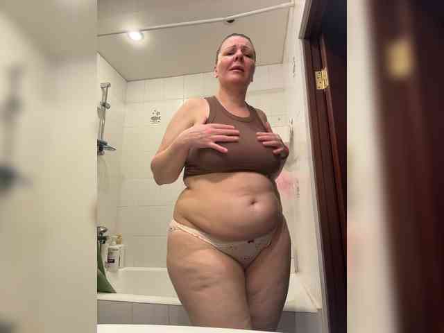 Veronika_Gold webcam