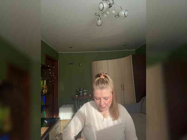 Veronika_Gold webcam