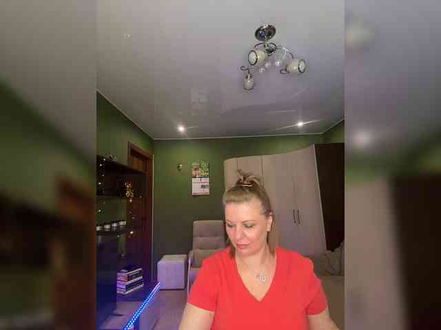 Veronika_Gold webcam