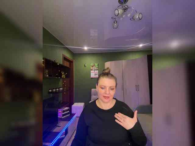 Veronika_Gold webcam