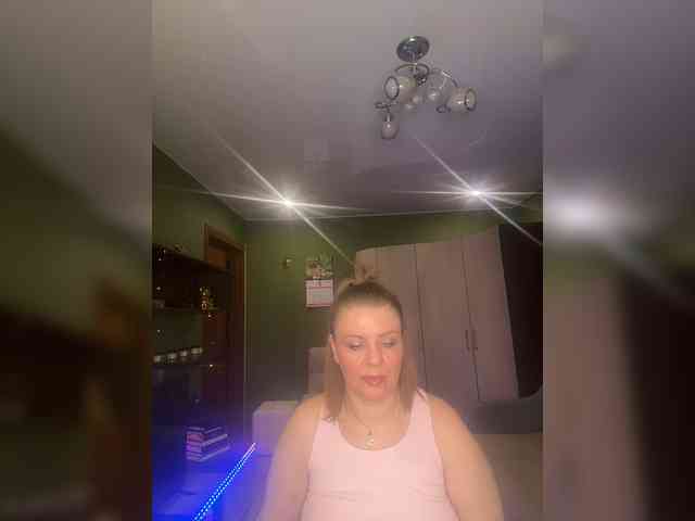 Veronika_Gold webcam