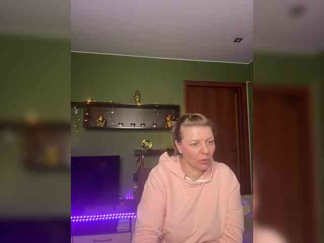 Veronika_Gold webcam