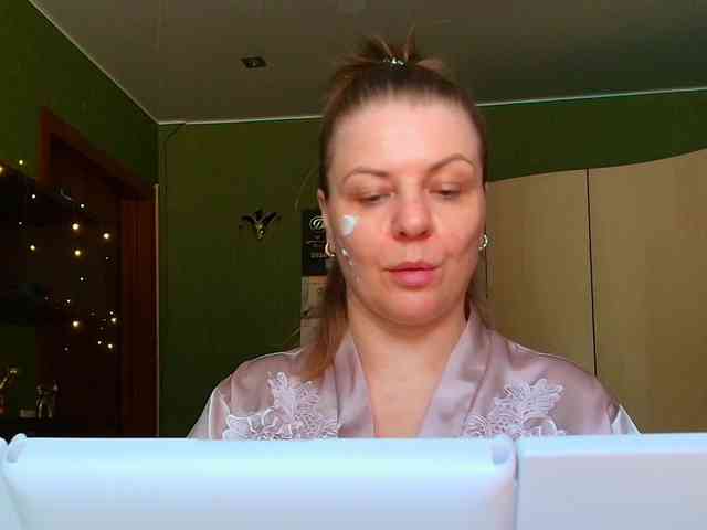 Veronika_Gold webcam