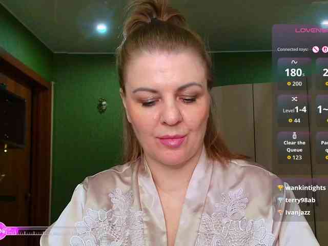 Veronika_Gold webcam