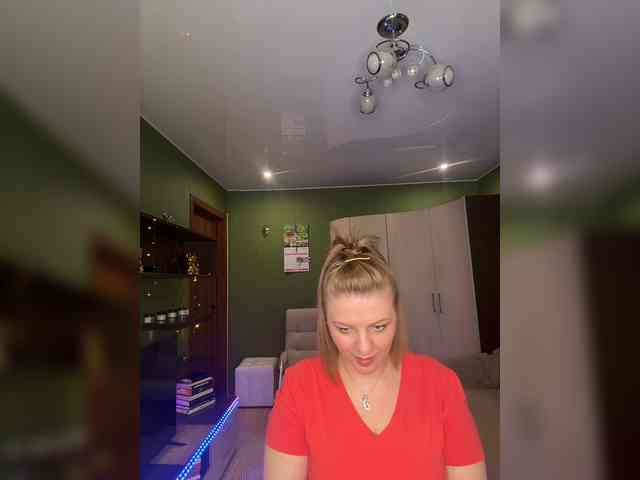 Veronika_Gold webcam
