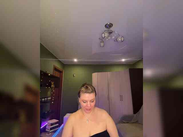 Veronika_Gold webcam