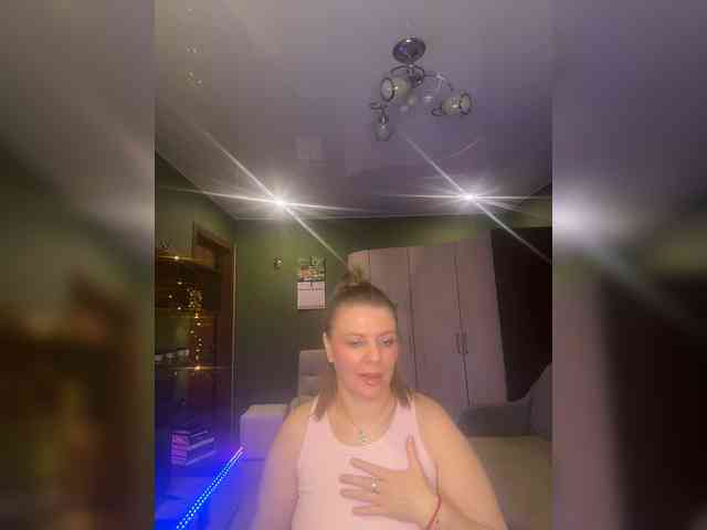 Veronika_Gold webcam