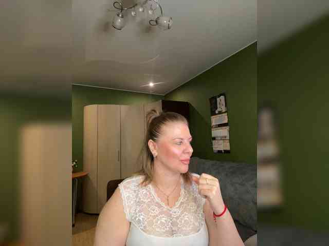 Veronika_Gold webcam