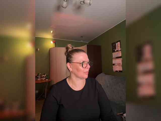 Veronika_Gold webcam
