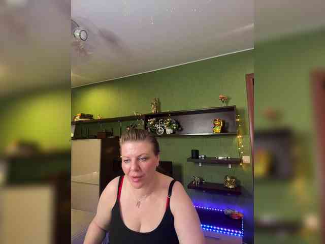 Veronika_Gold webcam