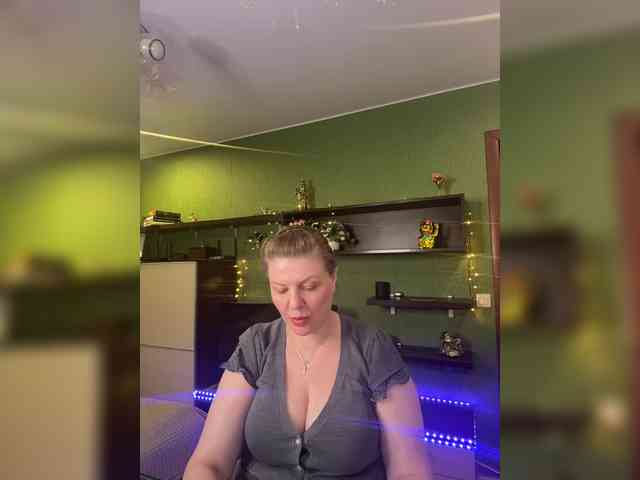 Veronika_Gold webcam