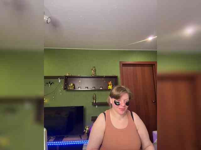 Veronika_Gold webcam