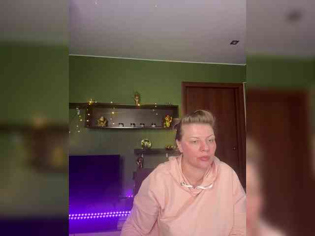 Veronika_Gold webcam