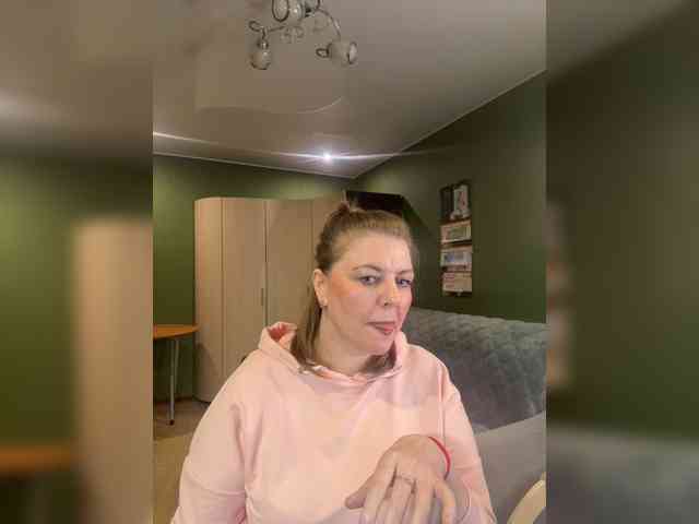 Veronika_Gold webcam