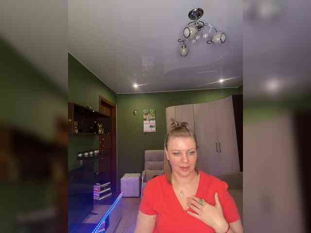 Veronika_Gold webcam