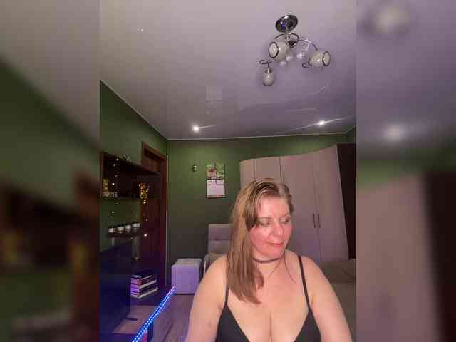 Veronika_Gold webcam