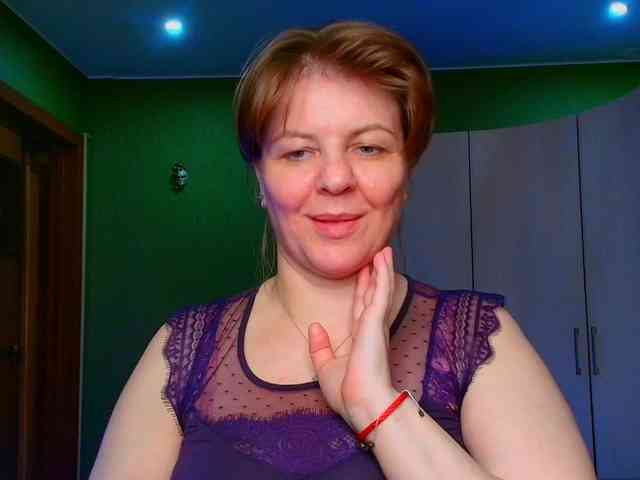Veronika_Gold webcam