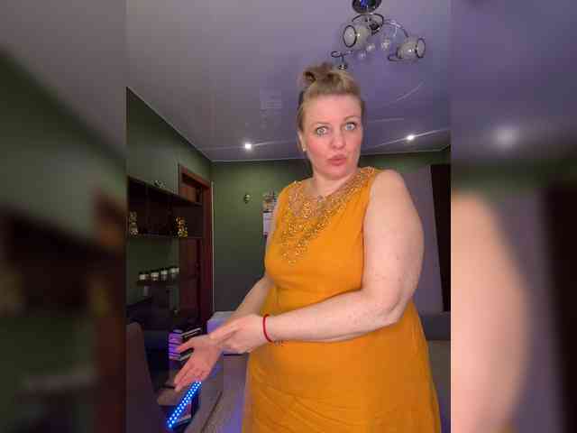 Veronika_Gold webcam