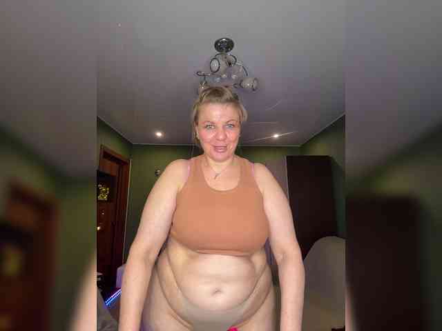 Veronika_Gold webcam