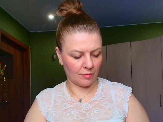 Veronika_Gold webcam